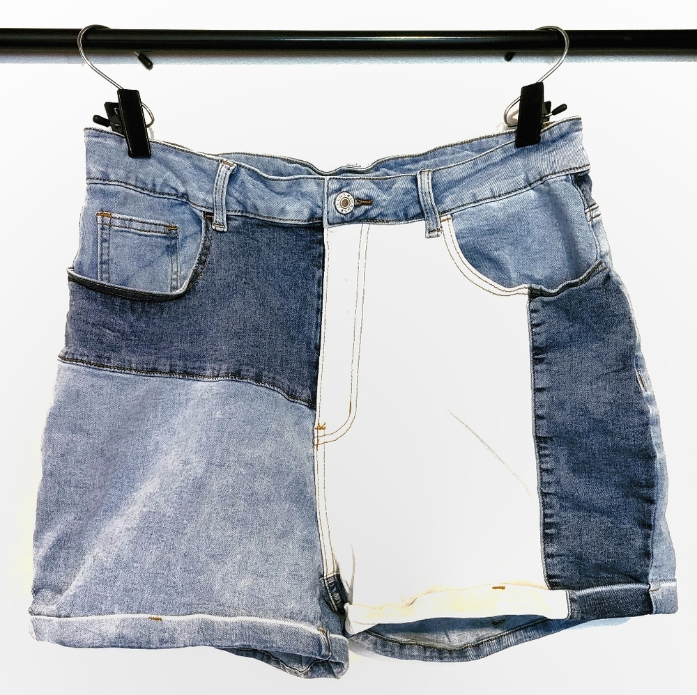 SHEIN DENIM SHORTS